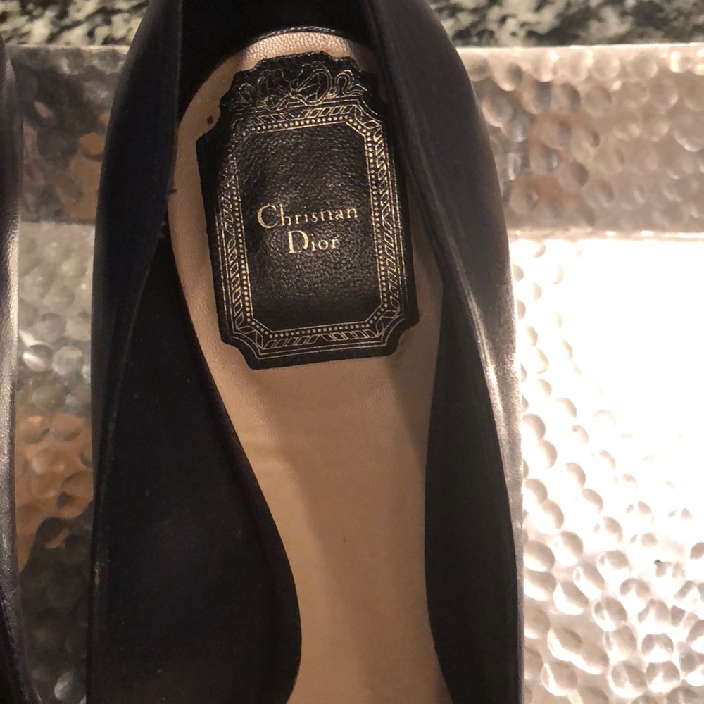 Heels - Picture 7 of 7